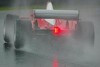 Bild zum Inhalt: Barcelona: Michael Schumacher im Regen vorne