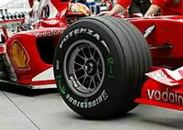 Titel-Bild zur News: Michael Schumacher (Ferrari F2004)