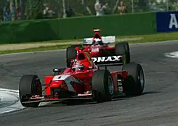 Vitantonio Liuzzi im Formel-3000-Auto von Arden Titel-Bild zur News: Vitantonio Liuzzi im Formel-3000-Auto von Arden