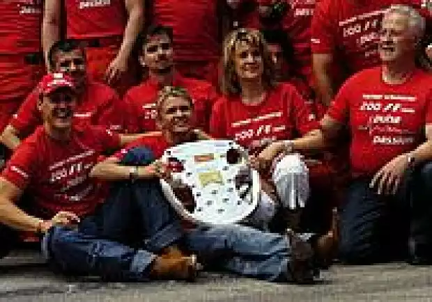 Michael, Corinna und Rolf Schumacher Titel-Bild zur News: Michael, Corinna und Rolf Schumacher