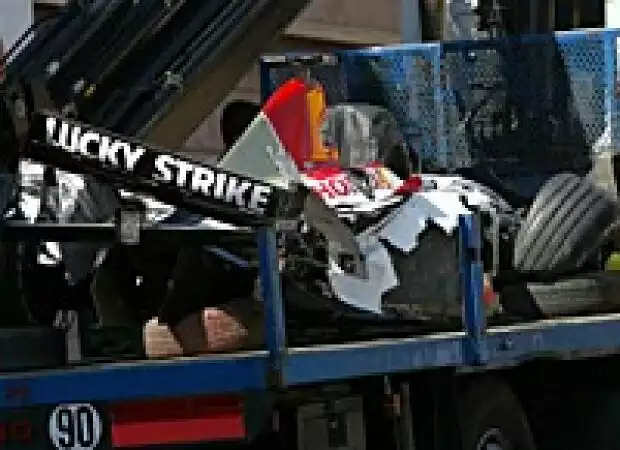Titel-Bild zur News: BAR-Wrack