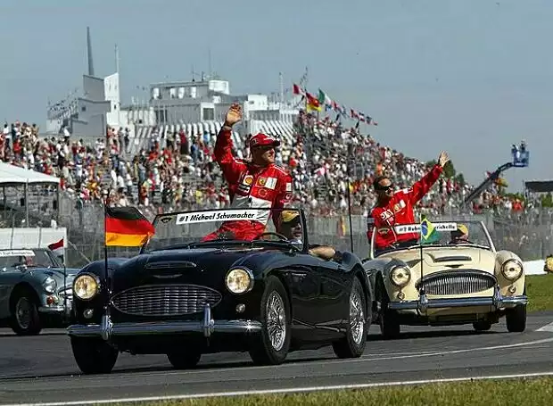 Schumacher und Barrichello Titel-Bild zur News: Schumacher und Barrichello