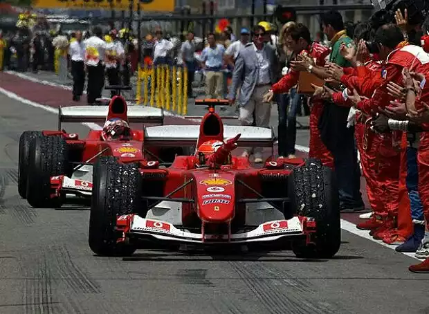 Schumacher und Barrichello Titel-Bild zur News: Schumacher und Barrichello