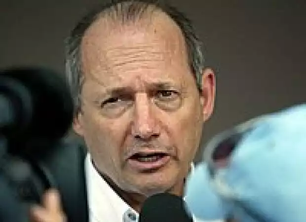 Titel-Bild zur News: McLaren-Teamchef Ron Dennis