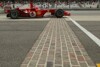 Bild zum Inhalt: Hat Michael Schumacher zu früh überholt oder nicht?
