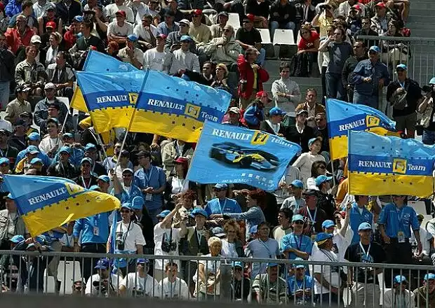 Renault-Fans Titel-Bild zur News: Renault-Fans