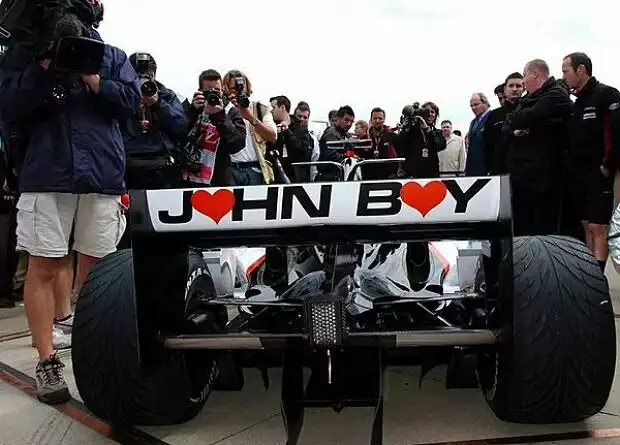 Gedenklackierung für John Walton Titel-Bild zur News: Gedenklackierung für John Walton