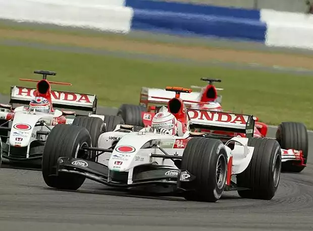 Jenson Button, Takuma Sato und Rubens Barrichello Titel-Bild zur News: Jenson Button, Takuma Sato und Rubens Barrichello