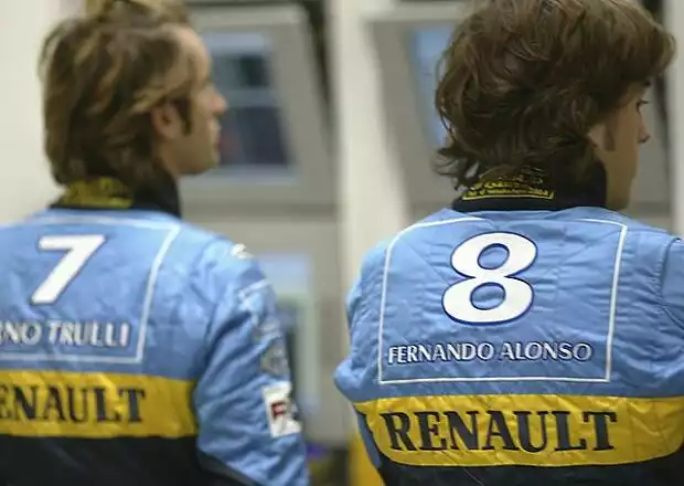 Trulli und Alonso Titel-Bild zur News: Trulli und Alonso