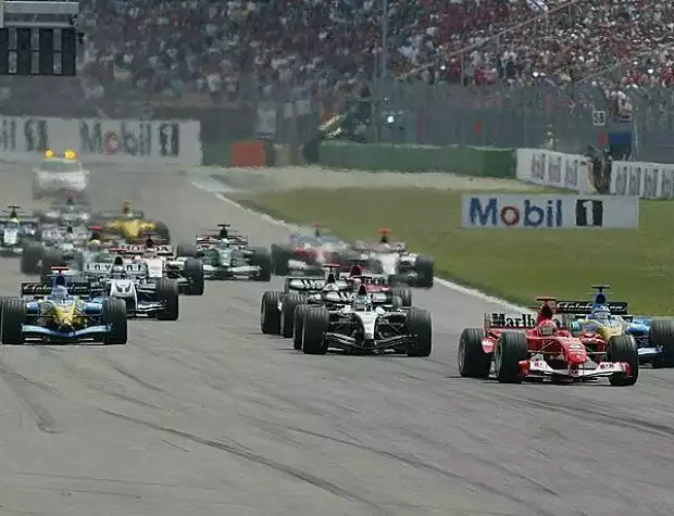 Start in Hockenheim 2004 Titel-Bild zur News: Start in Hockenheim 2004