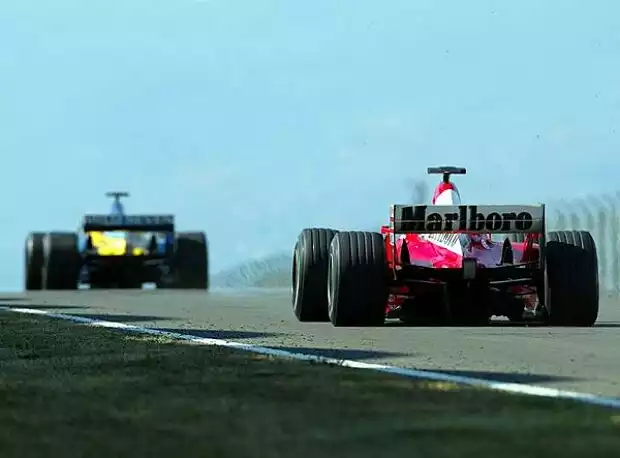 Alonso vor Schumacher Titel-Bild zur News: Alonso vor Schumacher