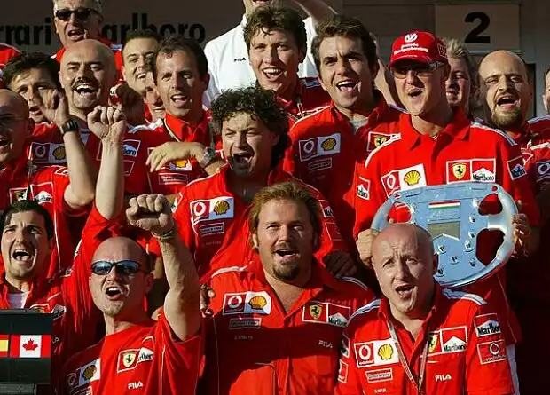 Ferrari-Team Titel-Bild zur News: Ferrari-Team