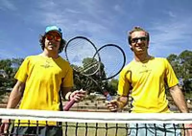 Alonso und Trulli Titel-Bild zur News: Alonso und Trulli