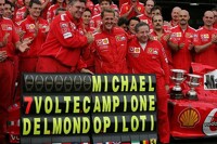 Bild zum Inhalt: Stark versüßte Niederlage für Michael Schumacher