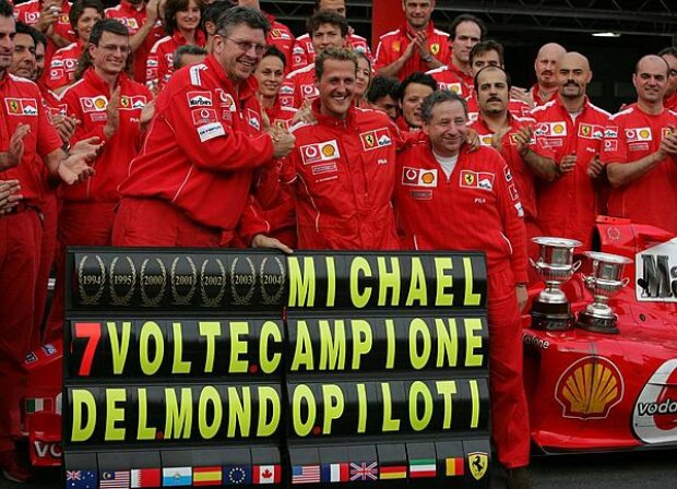 Titel-Bild zur News: Ferrari-Team