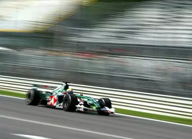 Mark Webber Titel-Bild zur News: Mark Webber