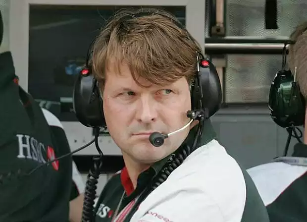 Titel-Bild zur News: Jaguar-Teamchef David Pitchforth