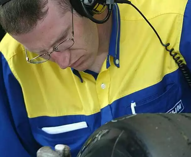 Michelin-Ingenieur Titel-Bild zur News: Michelin-Ingenieur