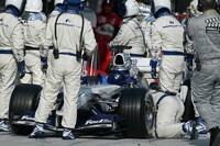 Ralf Schumachers Auto - ohne Fahrer