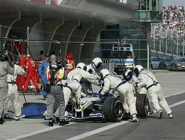 BMW-Williams in China Titel-Bild zur News: BMW-Williams in China