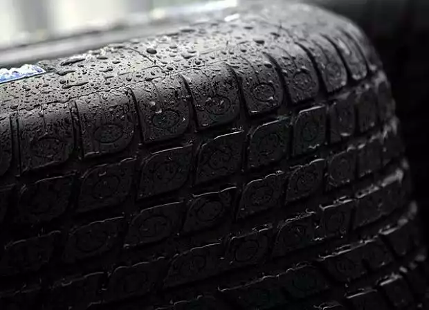 Michelin-Regenreifen Titel-Bild zur News: Michelin-Regenreifen