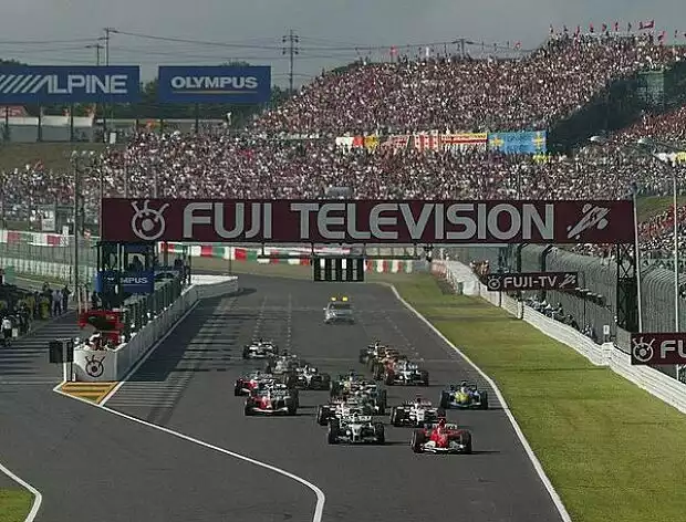 Start in Suzuka 2004 Titel-Bild zur News: Start in Suzuka 2004