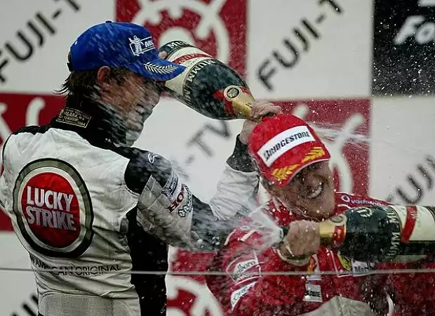 Button und Schumacher Titel-Bild zur News: Button und Schumacher