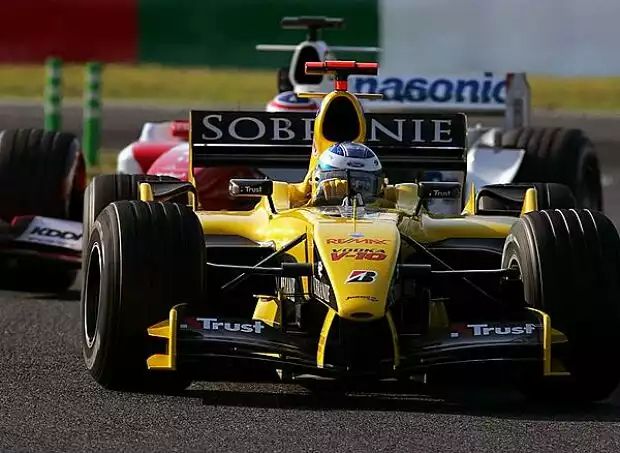 Nick Heidfeld (Jordan-Ford EJ14) vor Olivier Panis (Toyota TF104B) Titel-Bild zur News: Nick Heidfeld (Jordan-Ford EJ14) vor Olivier Panis (Toyota TF104B)