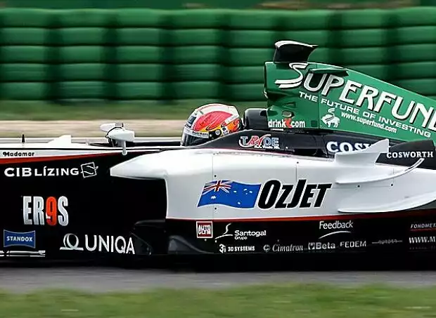 Tiago Monteiro (Minardi-Cosworth PS04B) Titel-Bild zur News: Tiago Monteiro (Minardi-Cosworth PS04B)