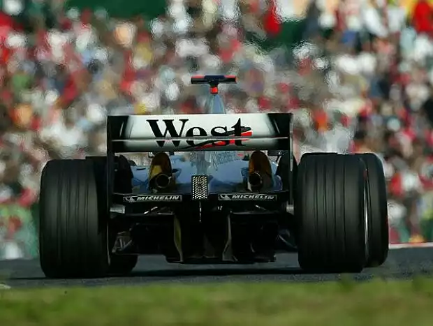 McLaren-Mercedes MP4-19B Titel-Bild zur News: McLaren-Mercedes MP4-19B