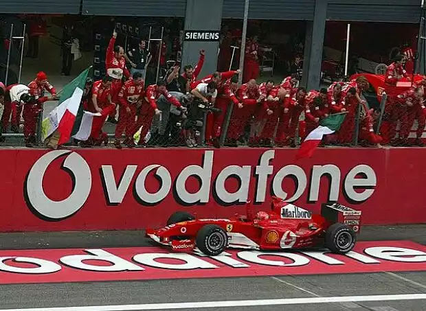 Michael Schumacher (Ferrari F2004) Titel-Bild zur News: Michael Schumacher (Ferrari F2004)