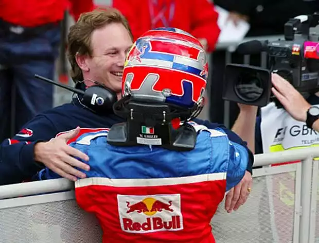 Christian Horner und Vitantonio Liuzzi Titel-Bild zur News: Christian Horner und Vitantonio Liuzzi