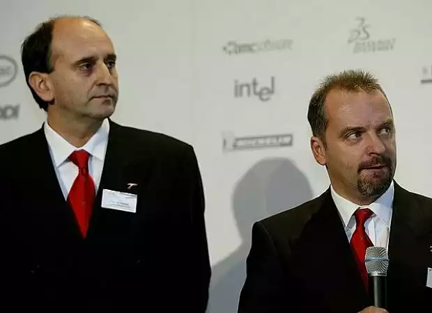 Die Technischen Direktoren bei Toyota: Luca Marmorini (Motor) und Mike Gascoyne (Chassis) Titel-Bild zur News: Die Technischen Direktoren bei Toyota: Luca Marmorini (Motor) und Mike Gascoyne (Chassis)