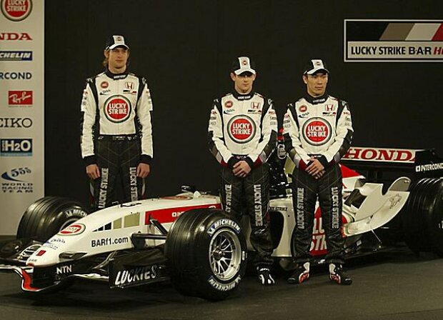Titel-Bild zur News: Jenson Button, Anthony Davidson und Takuma Sato