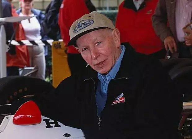 John Surtees Titel-Bild zur News: John Surtees