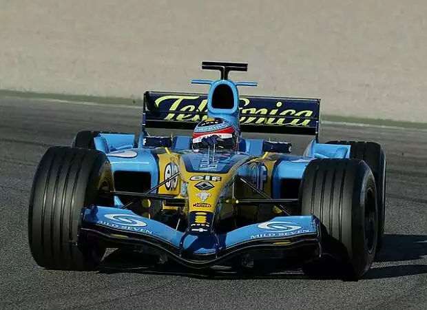 Fernando Alonso (Renault R25) Titel-Bild zur News: Fernando Alonso (Renault R25)