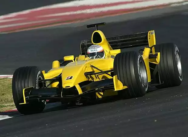 Narain Karthikeyan (Jordan-Toyota EJ15) Titel-Bild zur News: Narain Karthikeyan (Jordan-Toyota EJ15)
