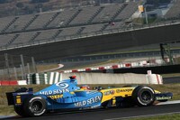Bild zum Inhalt: Barcelona: Renault dominiert mit 2005er-Rekordzeiten