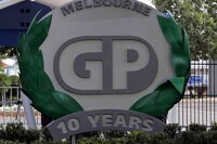 Gedenkstein zum zehnten Formel-1-Grand-Prix in Melbourne