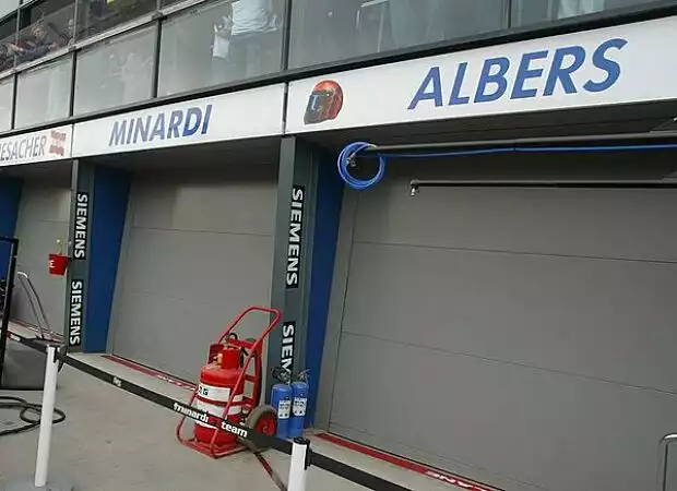 Minardi-Box Titel-Bild zur News: Minardi-Box