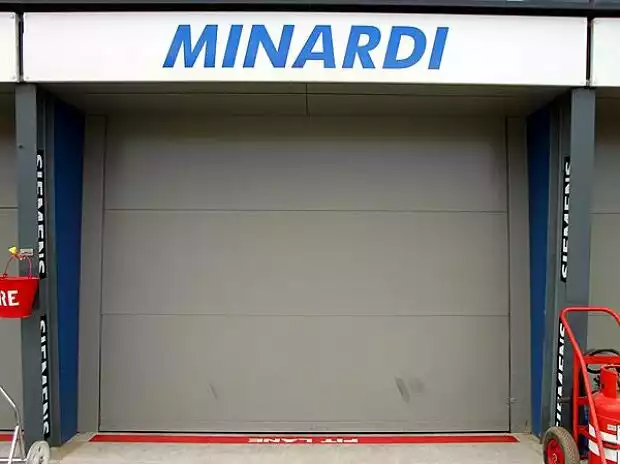 Titel-Bild zur News: Minardi-Garage