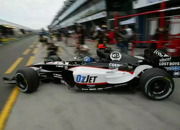Patrick Friesacher (Minardi-Cosworth PS04B) Titel-Bild zur News: Patrick Friesacher (Minardi-Cosworth PS04B)