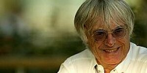 Schon drei Teams haben bei Ecclestone unterschrieben