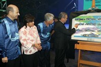 Eröffnung der Petronas-PR-Aktivitäten