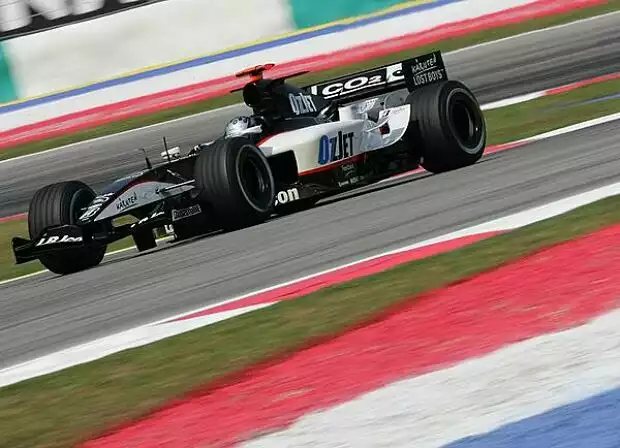 Patrick Friesacher (Minardi-Cosworth PS04B) Titel-Bild zur News: Patrick Friesacher (Minardi-Cosworth PS04B)