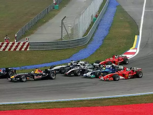 Start in Malaysia 2004 Titel-Bild zur News: Start in Malaysia 2004