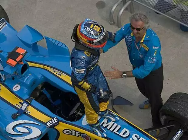 Fernando Alonso und Flavio Briatore Titel-Bild zur News: Fernando Alonso und Flavio Briatore