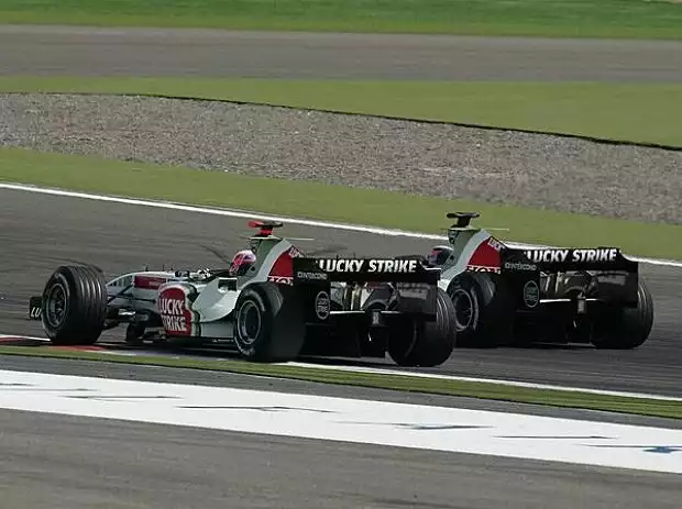 Jenson Button und Takuma Sato Titel-Bild zur News: Jenson Button und Takuma Sato