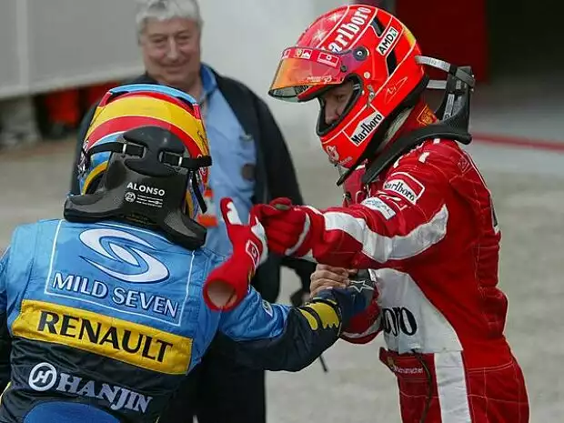 Fernando Alonso und Michael Schumacher Titel-Bild zur News: Fernando Alonso und Michael Schumacher