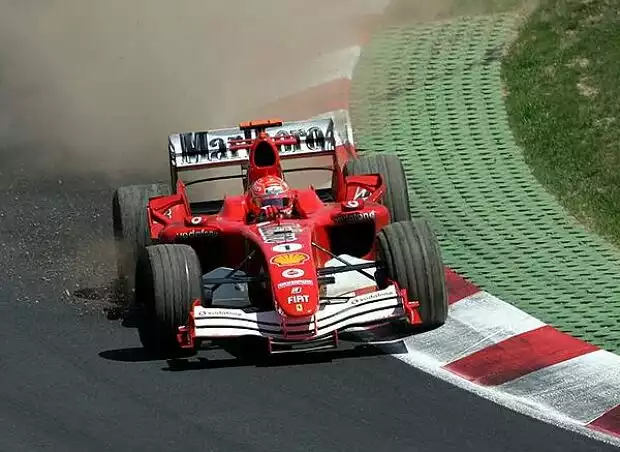 Michael Schumacher (Ferrari F2005) Titel-Bild zur News: Michael Schumacher (Ferrari F2005)